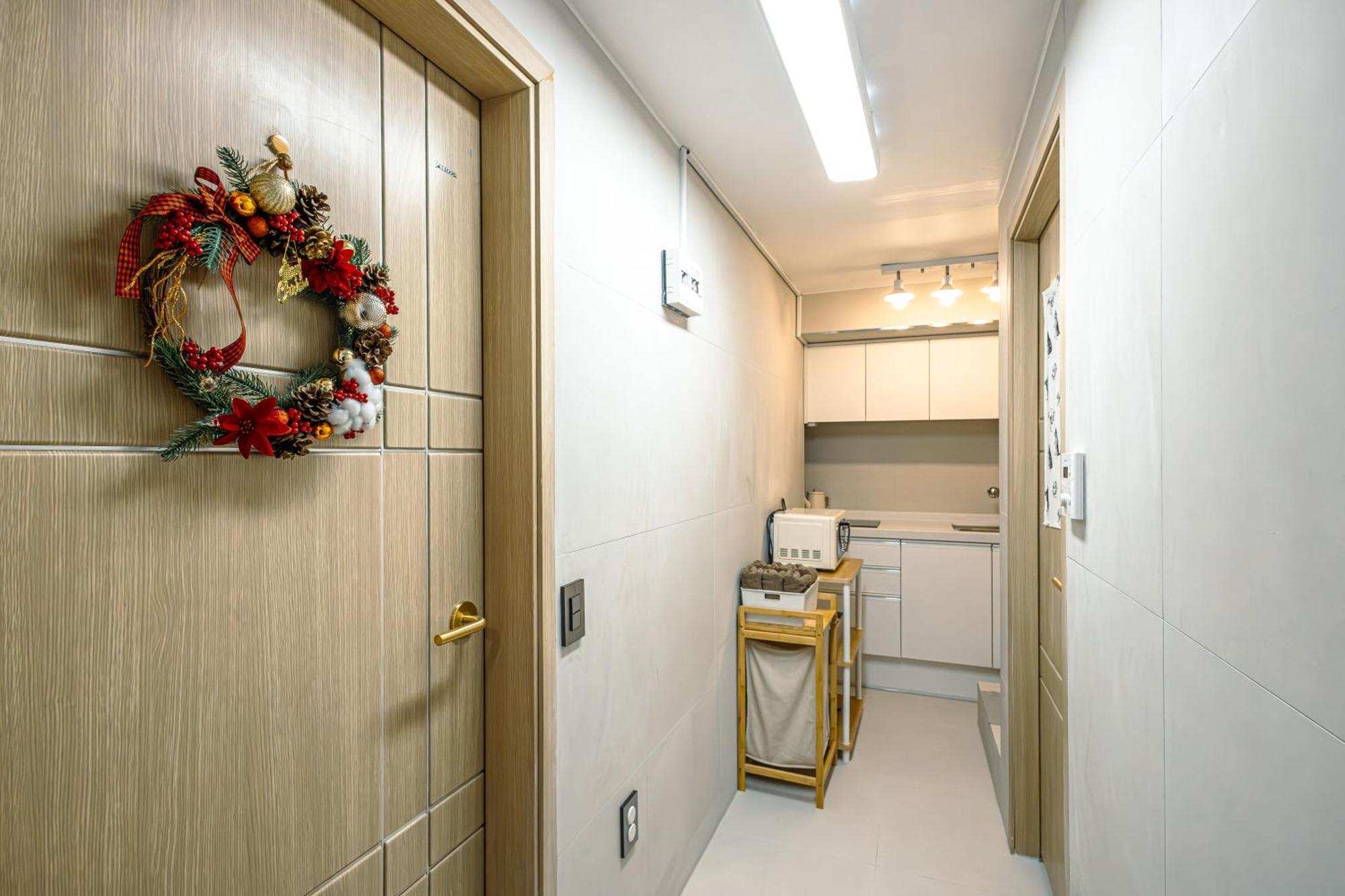 Marie'S House 102 Hongdae Hotel Сеул Екстериор снимка